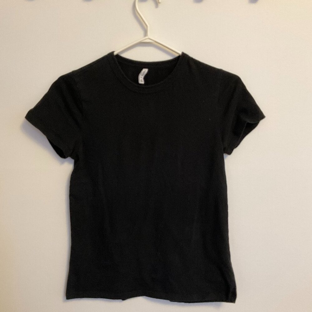 Plain black t-shirt, short sleeve, size XS